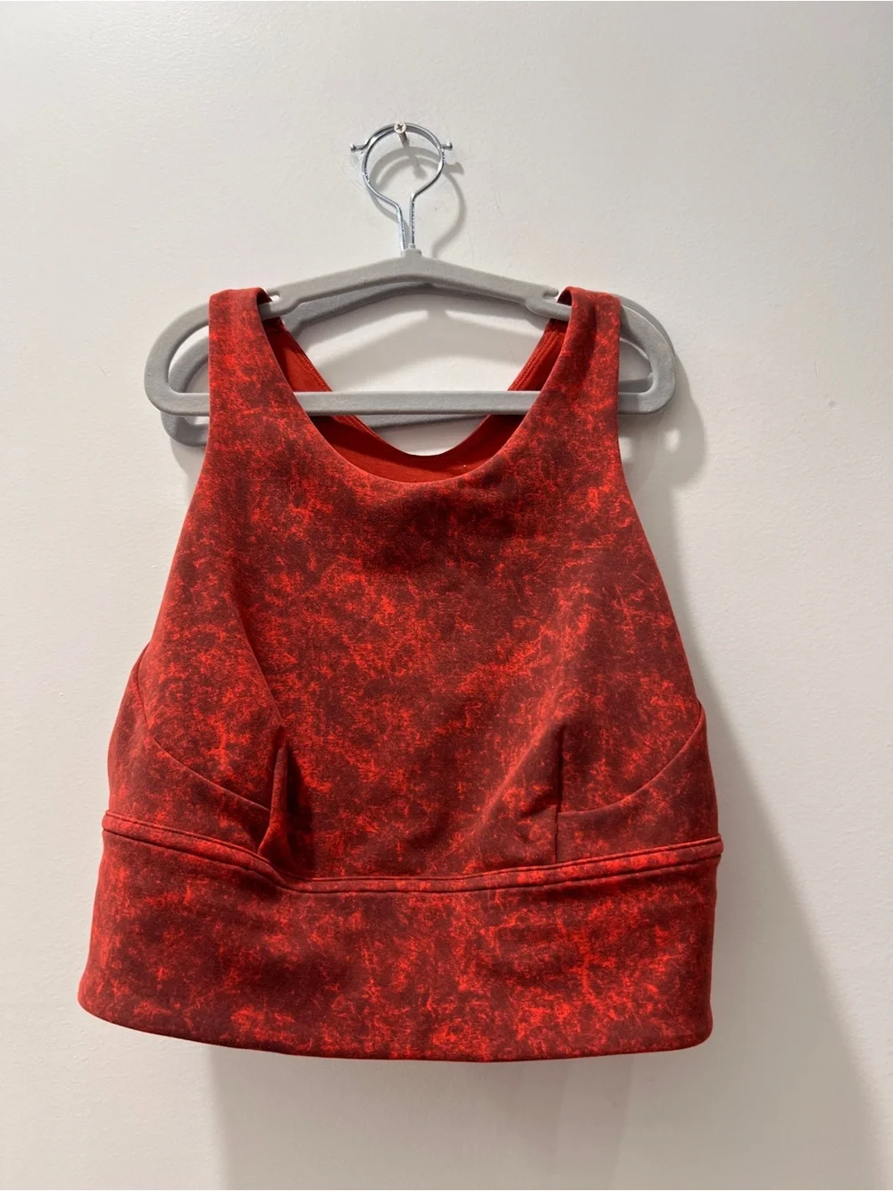 8 Lululemon Wunder Train Longline Bra, C/D Cup Denim Wash Print Autumn Red Black
